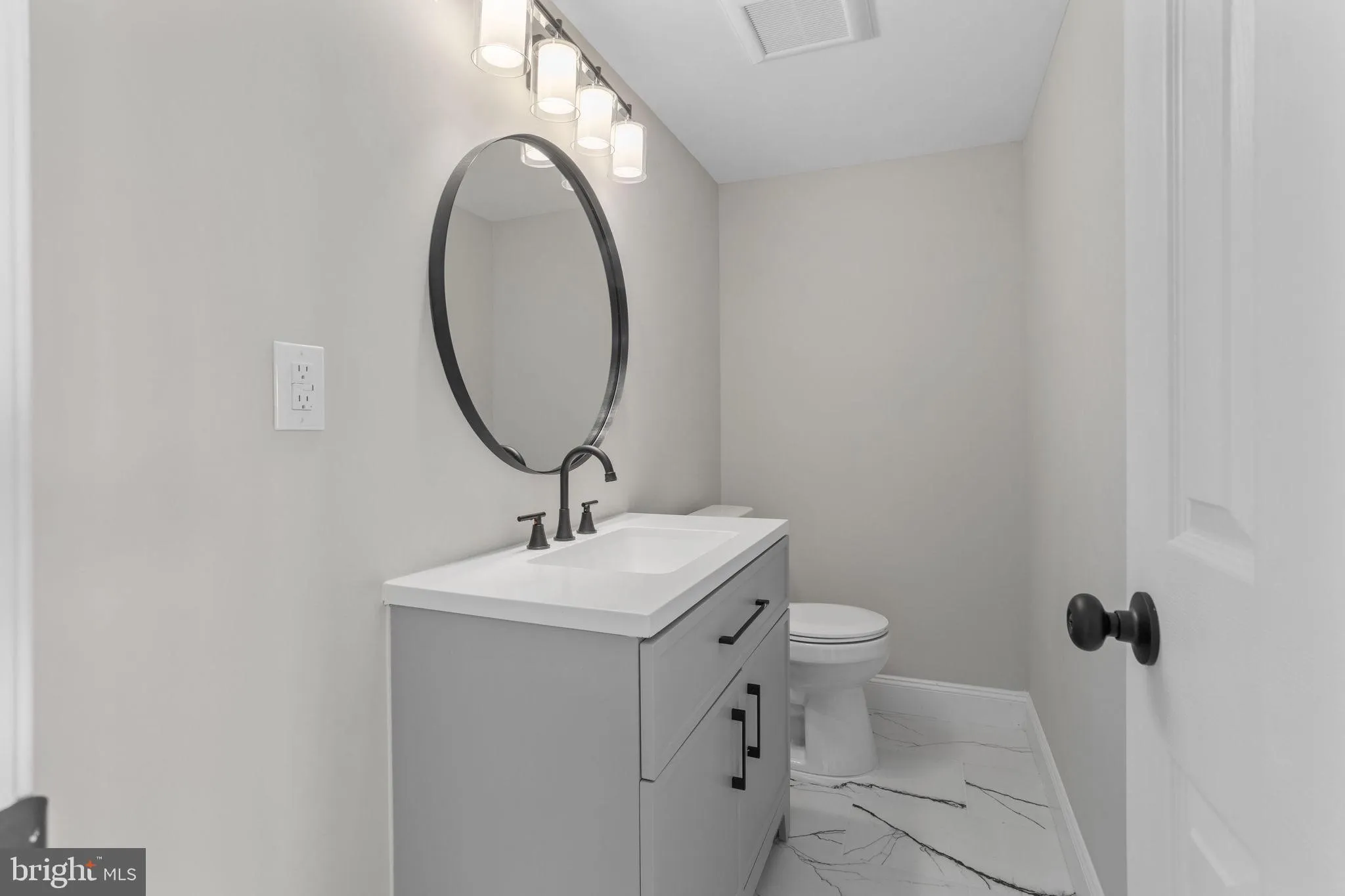 Willingboro, New Jersey 08046, United States, 4 Bedrooms Bedrooms, ,3 BathroomsBathrooms,Residential,Active,91505