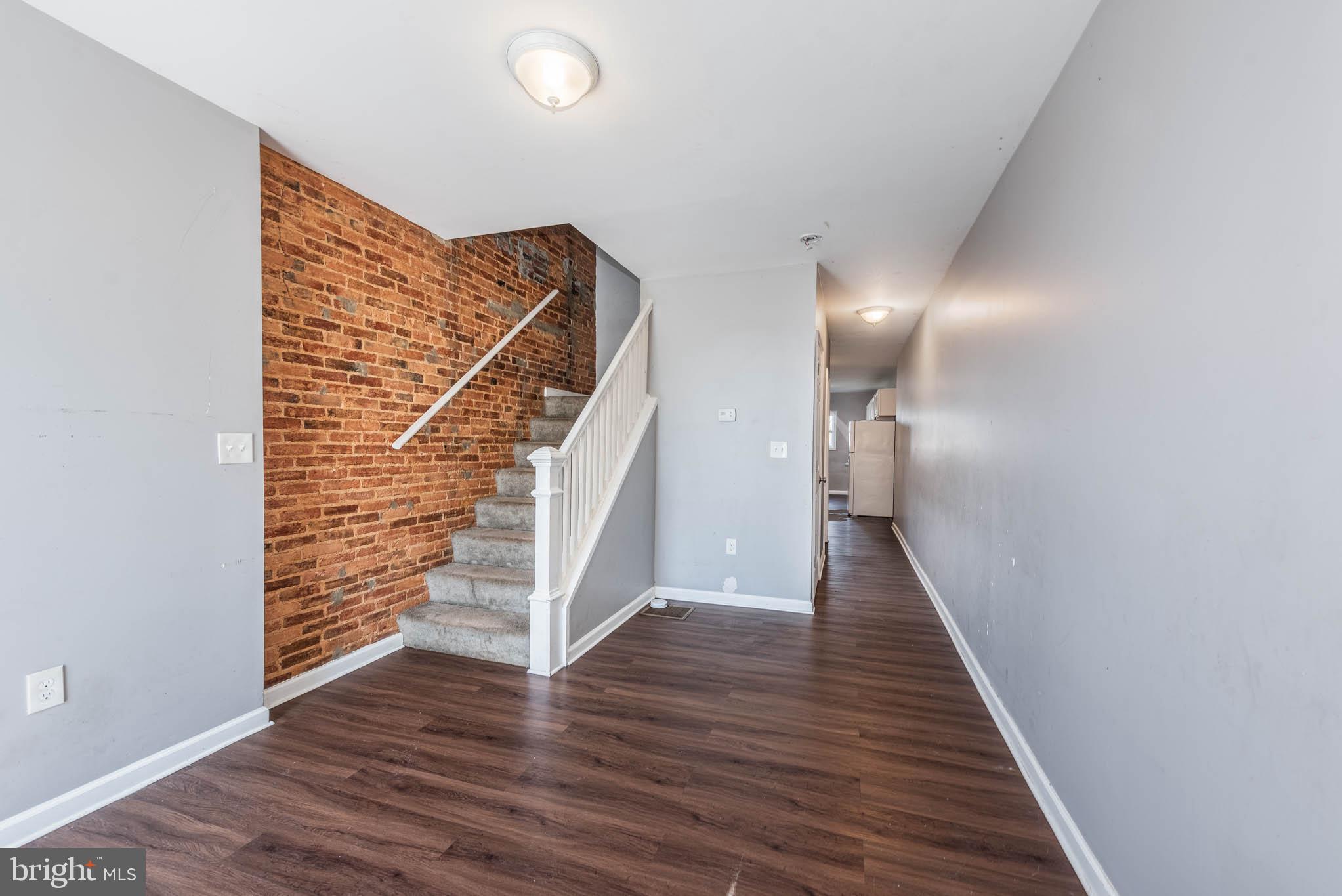 BROADWAY EAST - Residential