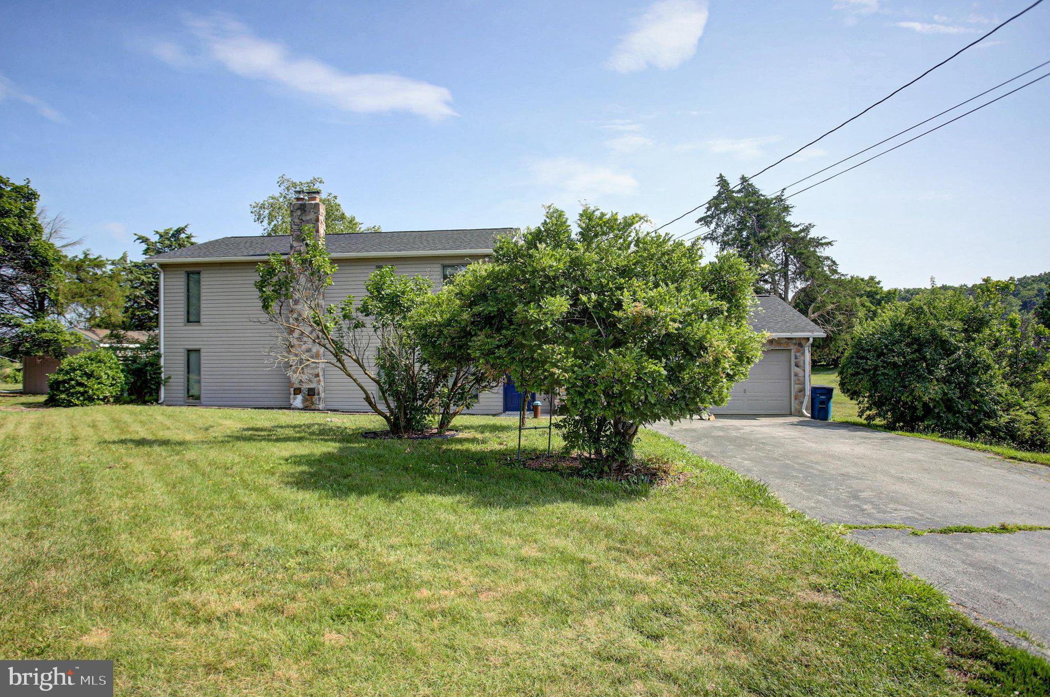 3365 BUCHANAN TRAIL W