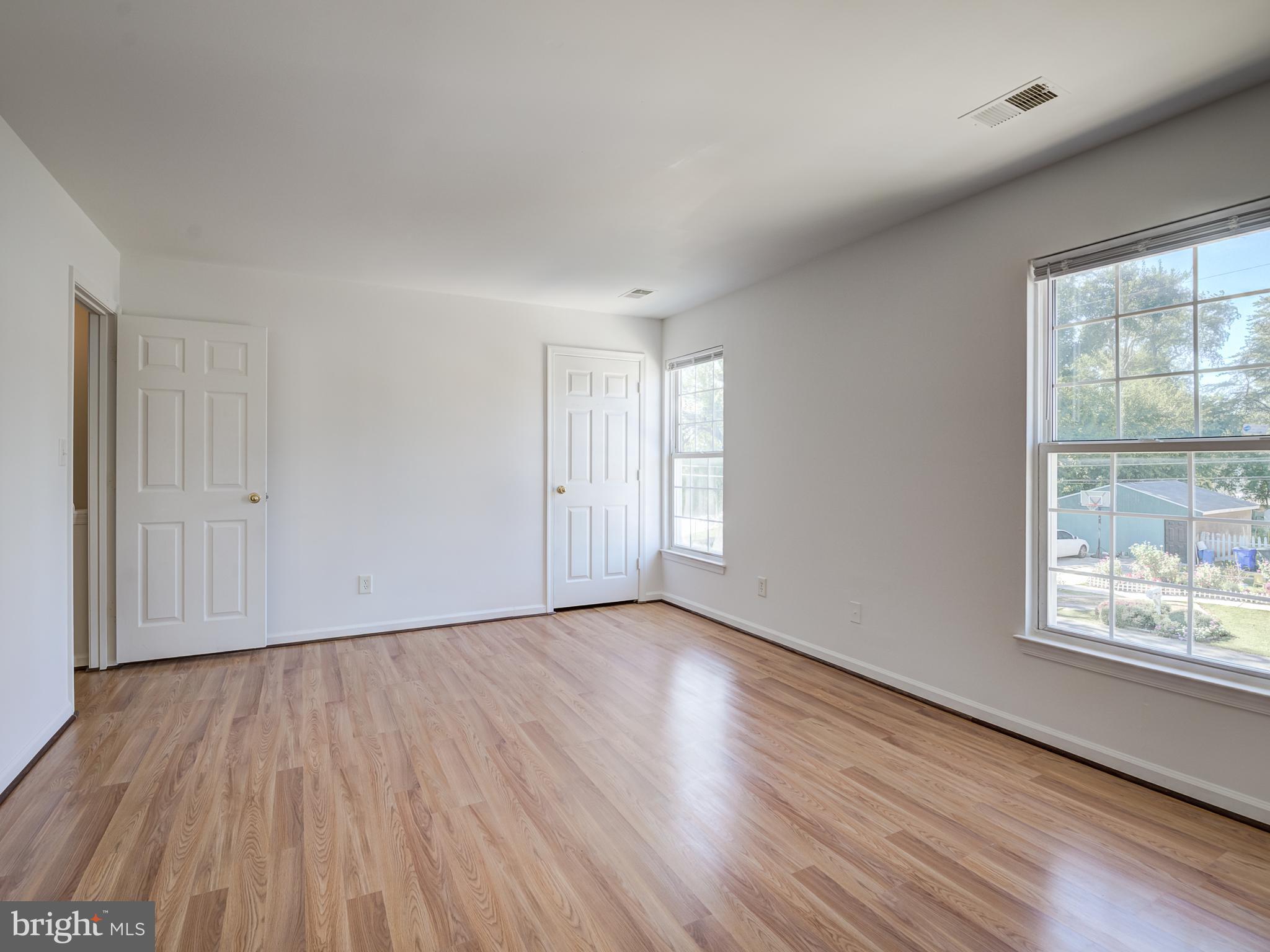 THE CEDARS - Residential