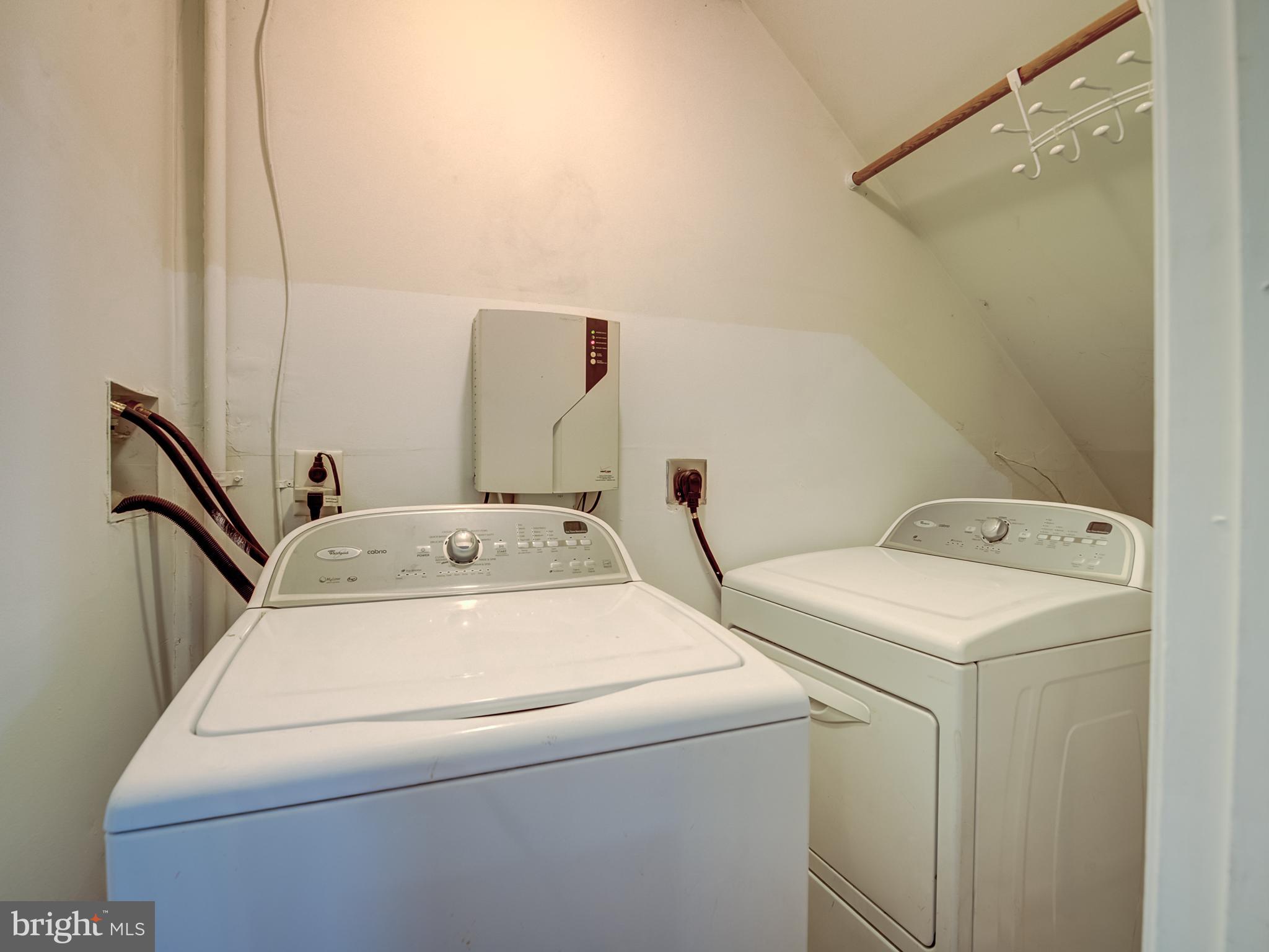 THE CEDARS - Residential