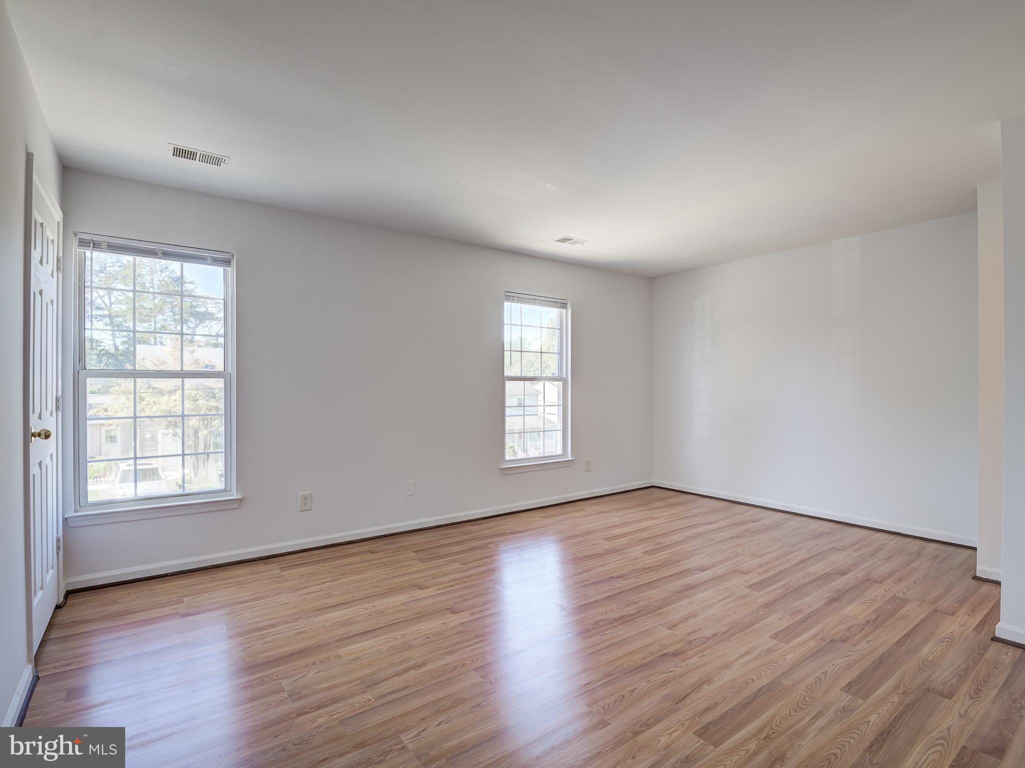 THE CEDARS - Residential