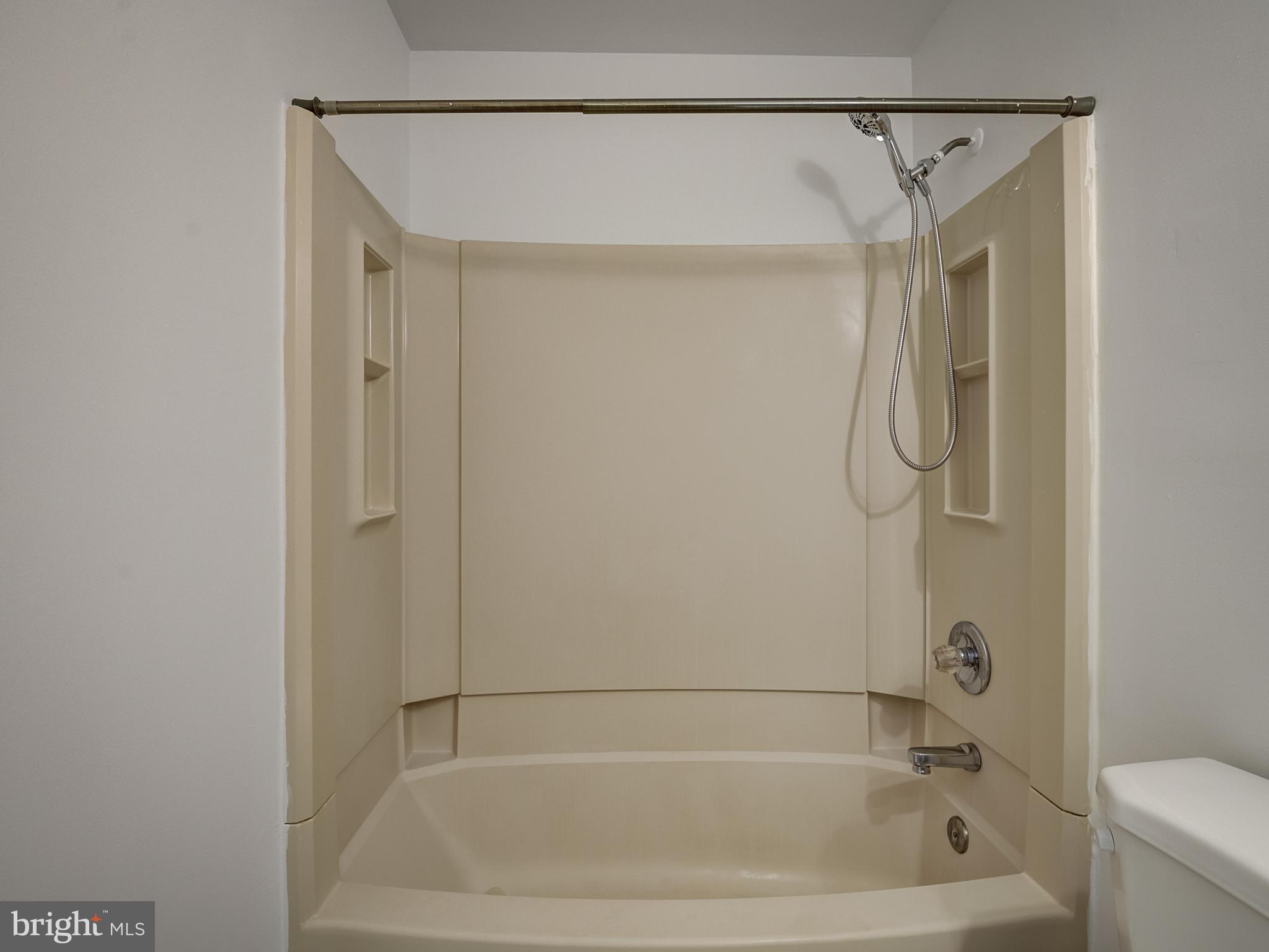 THE CEDARS - Residential