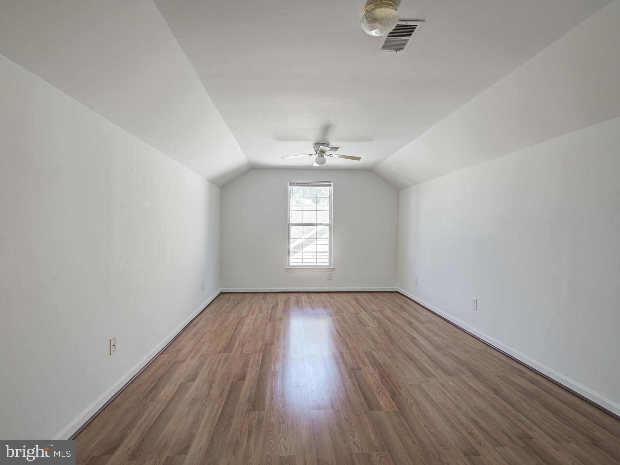 THE CEDARS - Residential