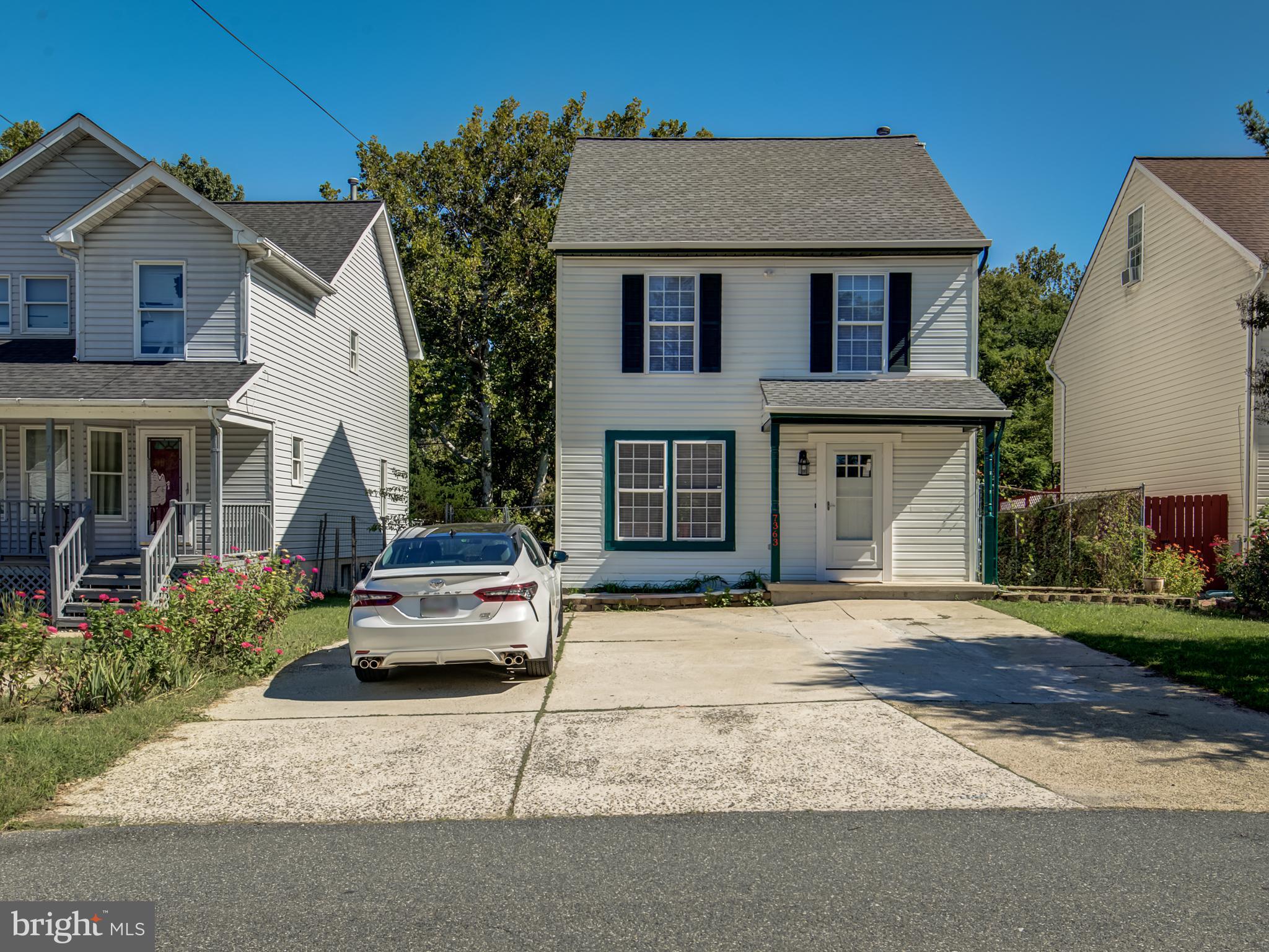 THE CEDARS - Residential