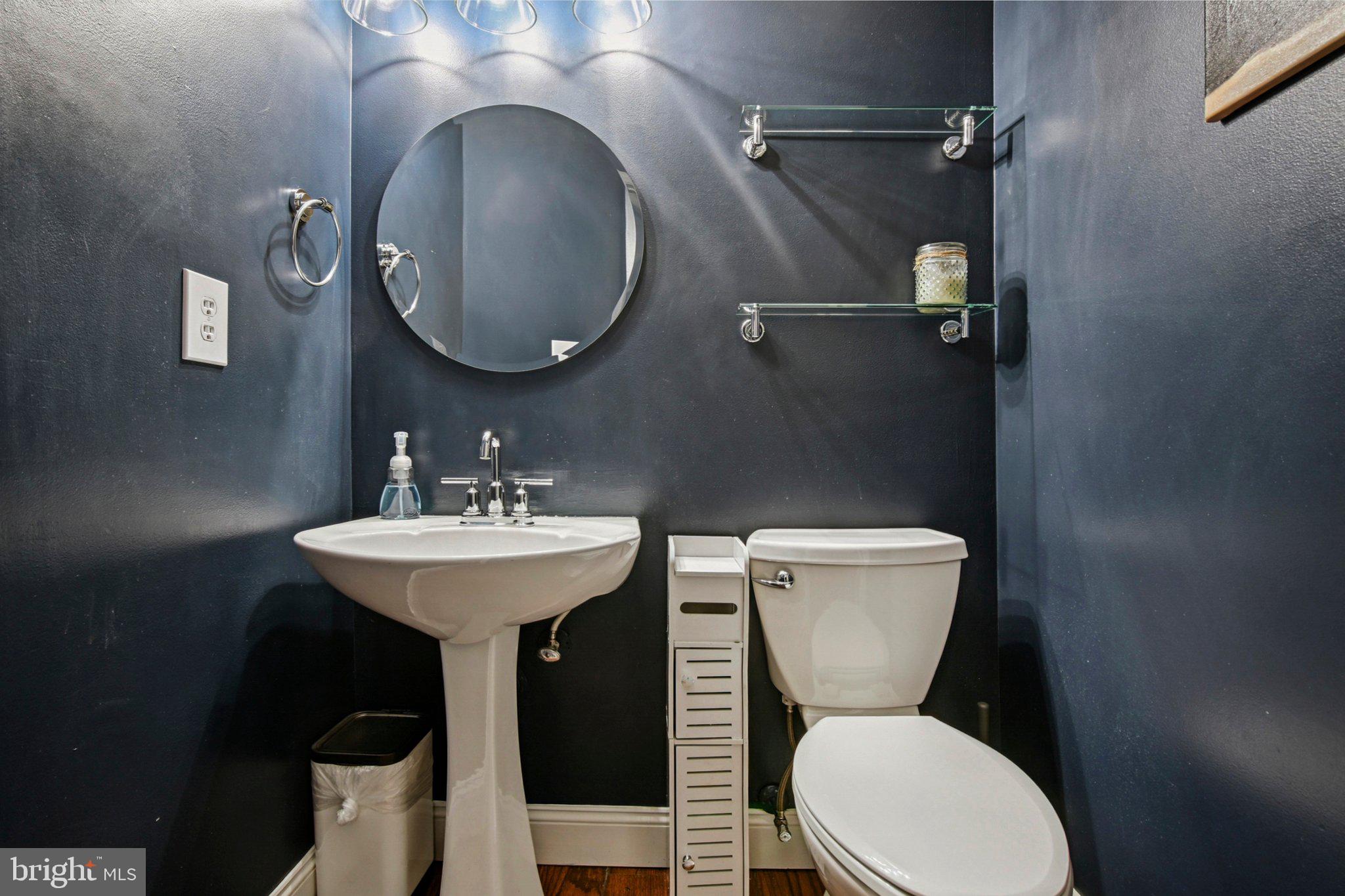 WATERFORD HEIGHTS - Residential Lease