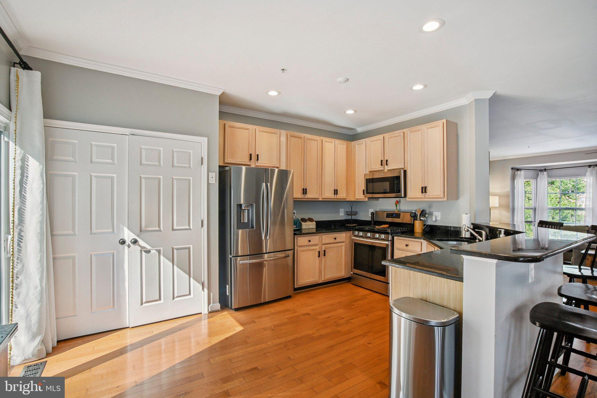 WATERFORD HEIGHTS - Residential Lease