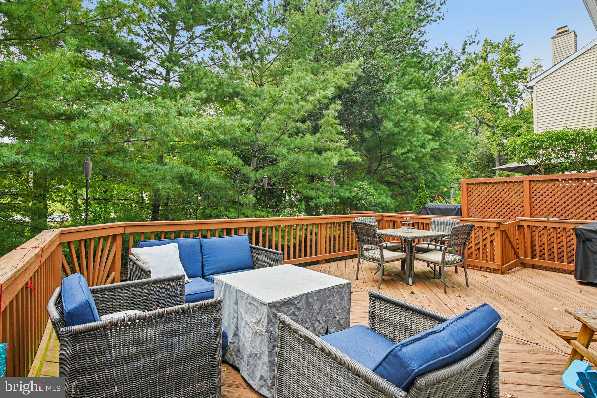 WATERFORD HEIGHTS - Residential Lease