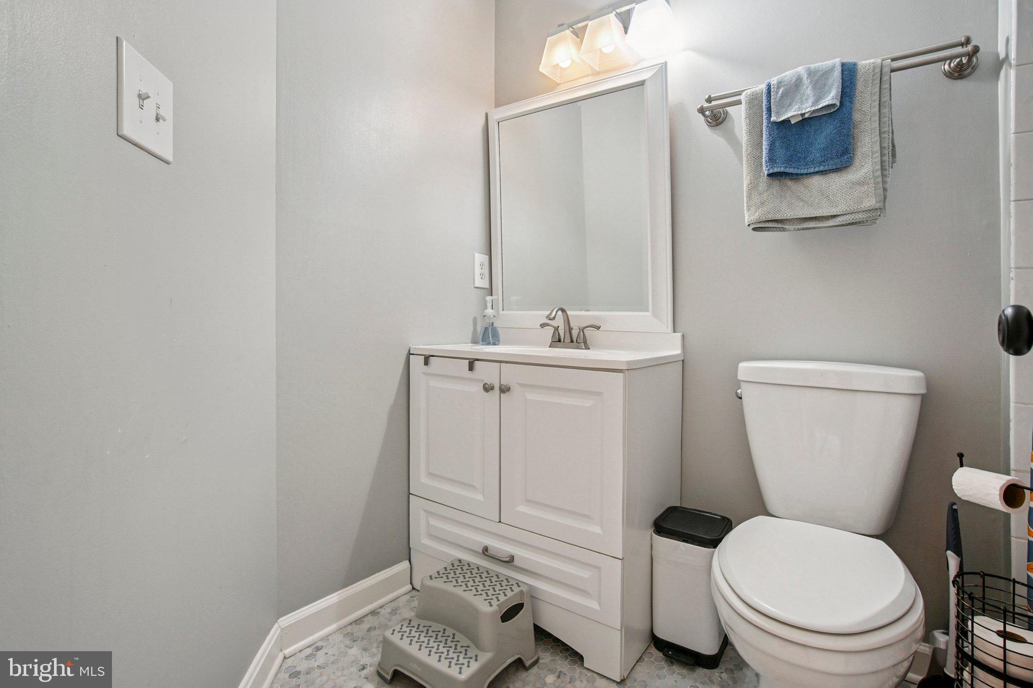 WATERFORD HEIGHTS - Residential Lease