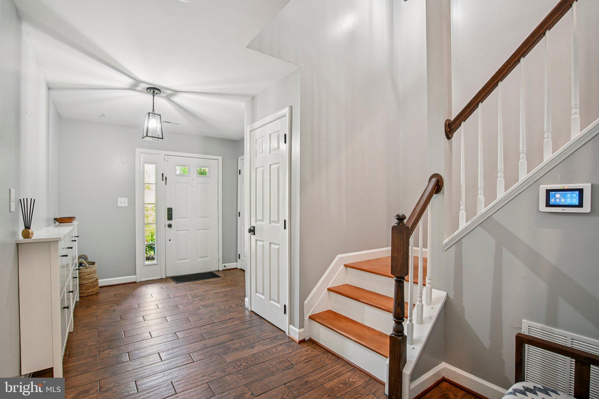 WATERFORD HEIGHTS - Residential Lease