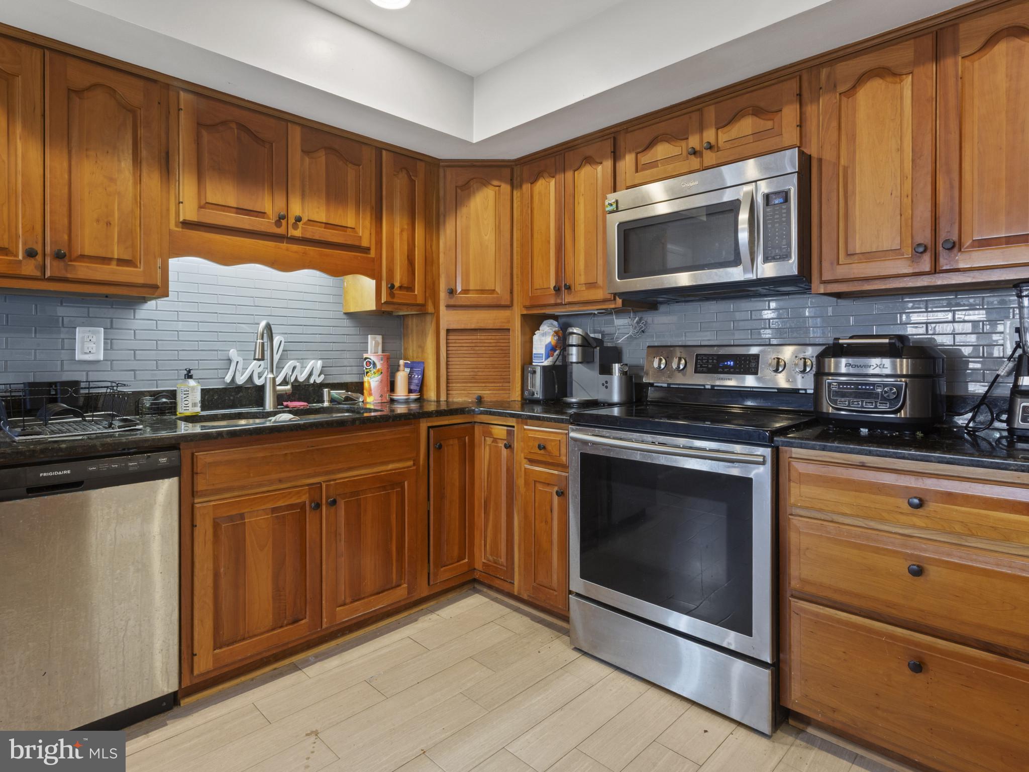 MT CARMEL WOODS SUB - Residential