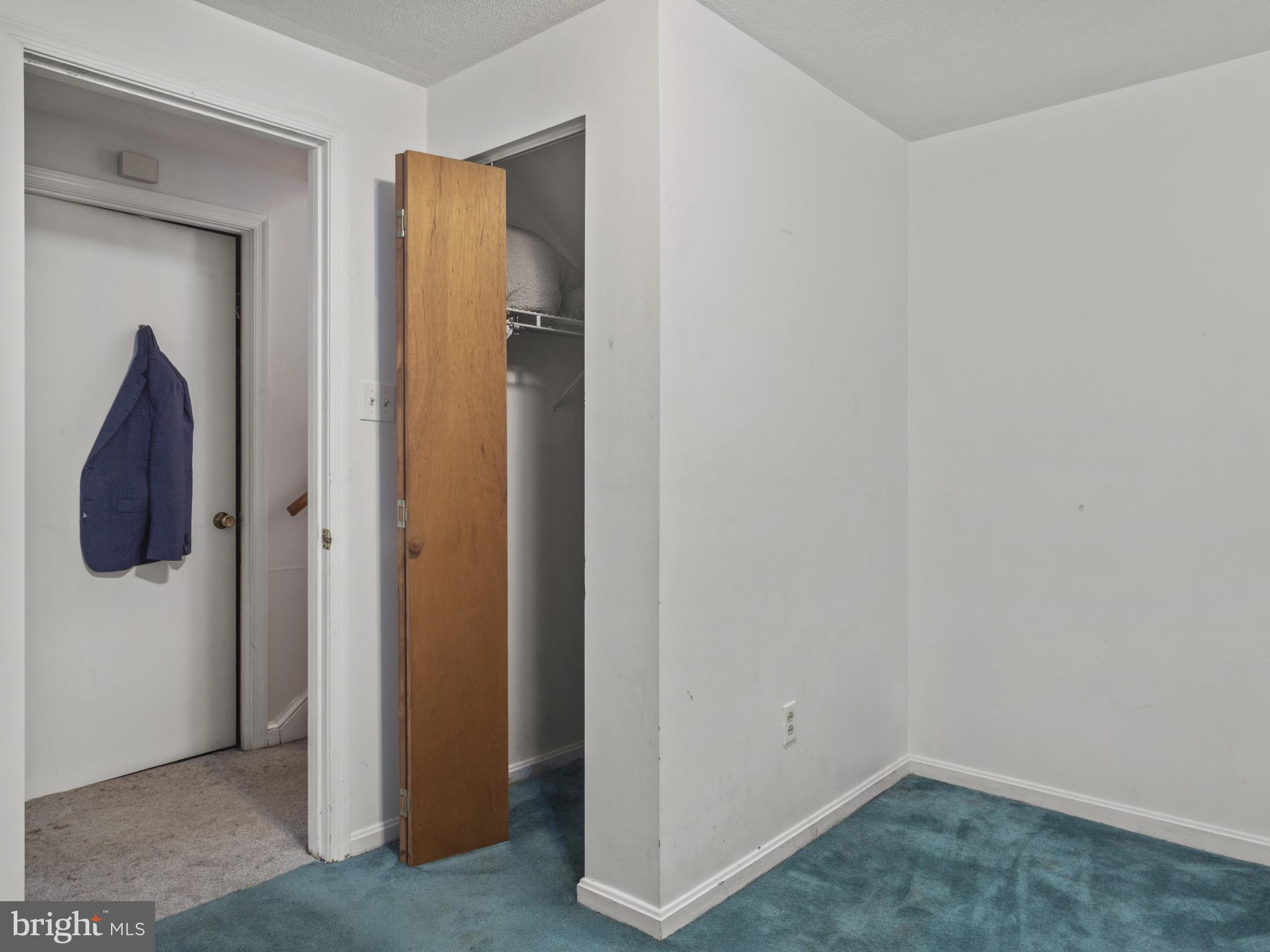 MT CARMEL WOODS SUB - Residential