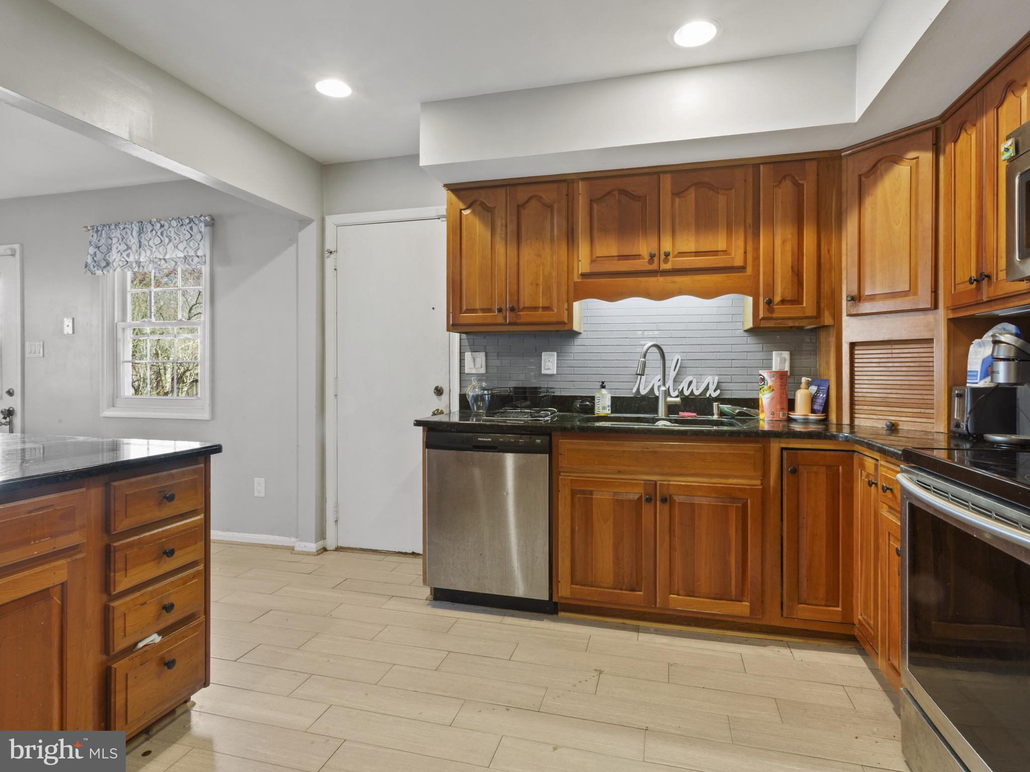 MT CARMEL WOODS SUB - Residential