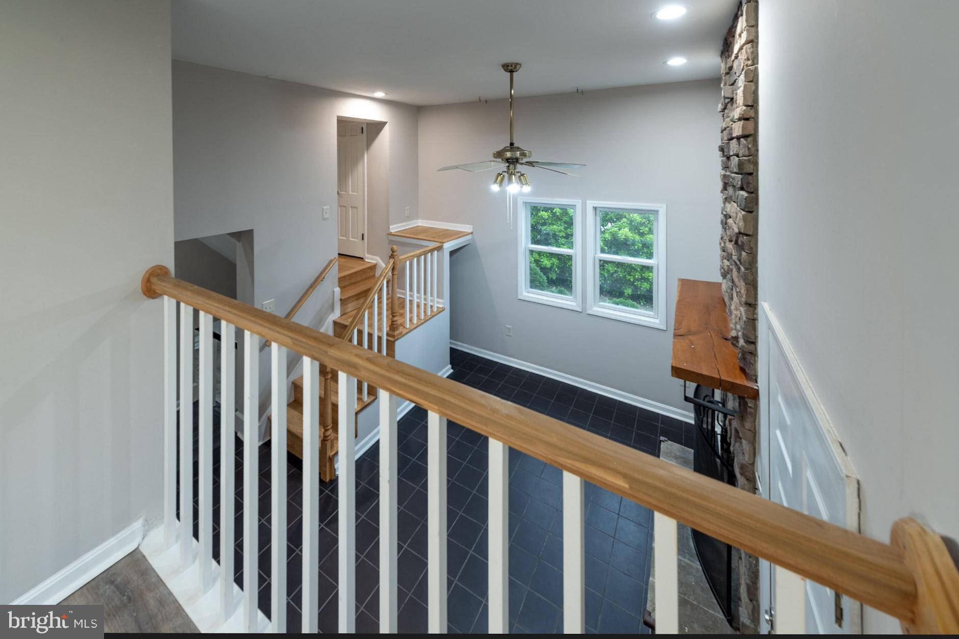 HOLLYWOOD - Residential