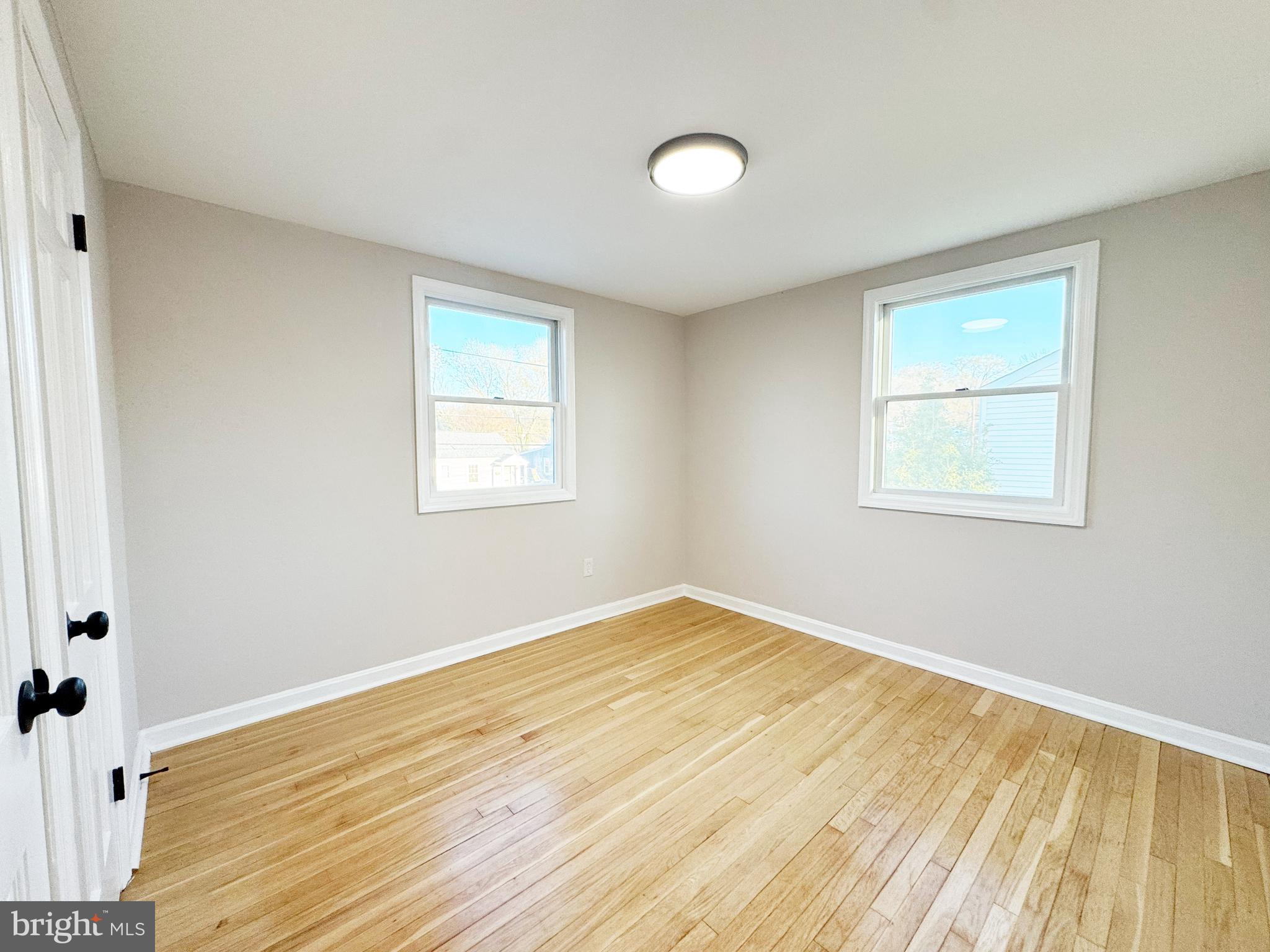 HOLLYWOOD - Residential