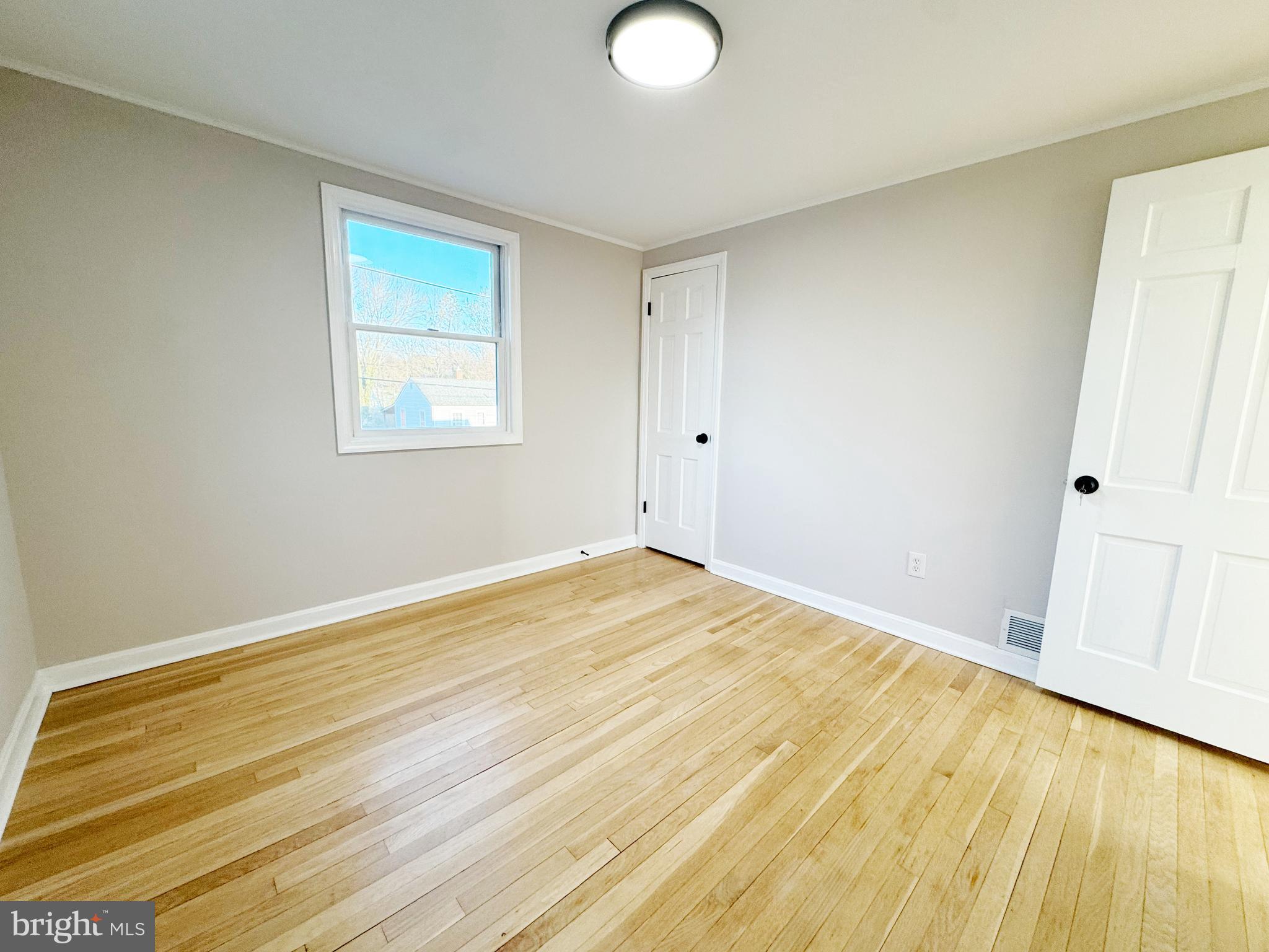 HOLLYWOOD - Residential