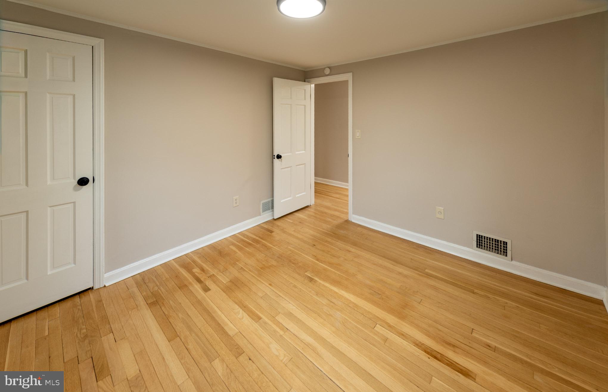 HOLLYWOOD - Residential