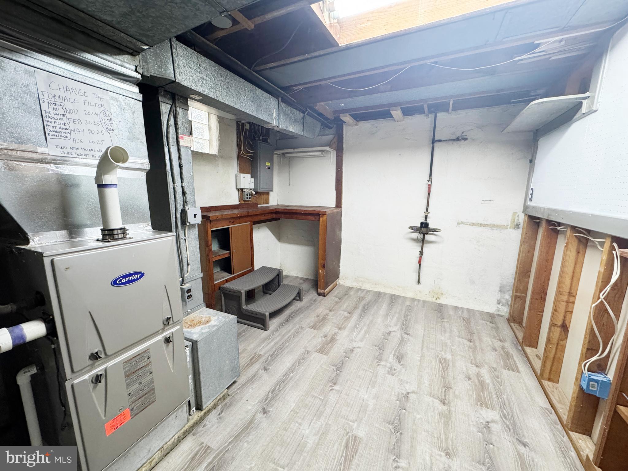 HOLLYWOOD - Residential