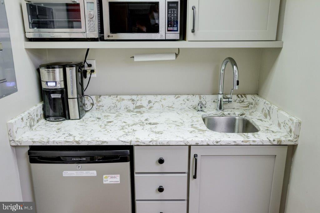 NONE AVAILABLE - Commercial Lease