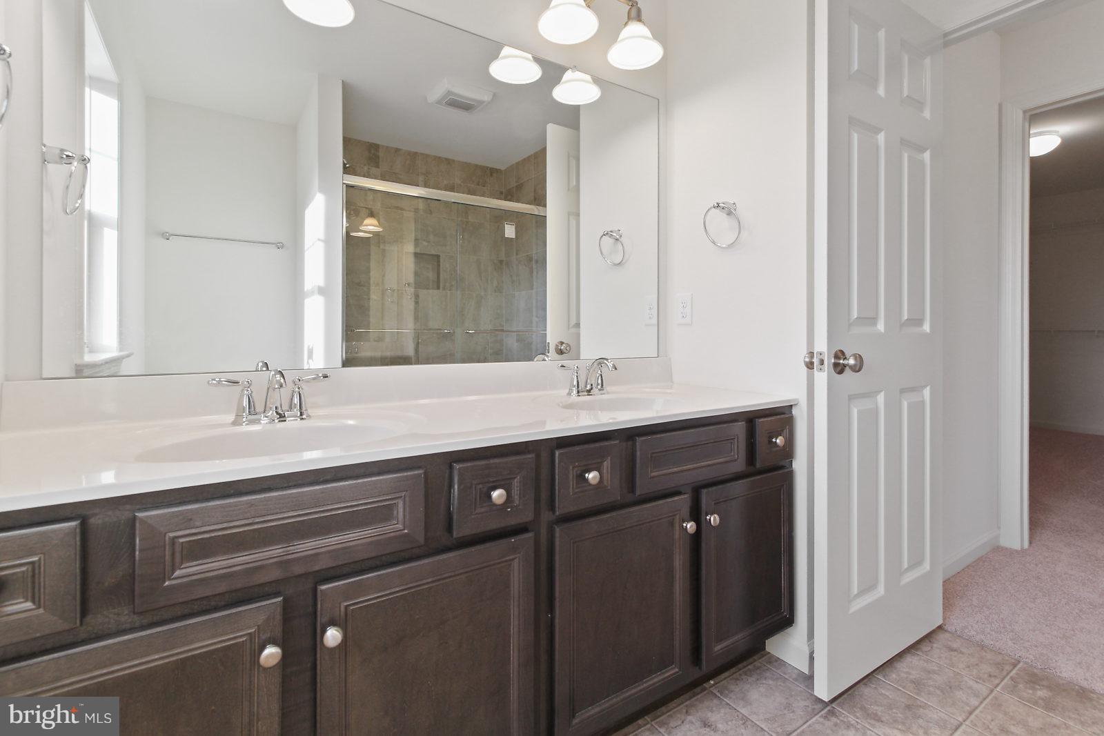 EAGLES VIEW - Residential