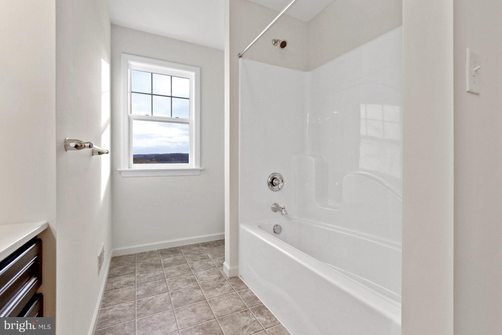 EAGLES VIEW - Residential