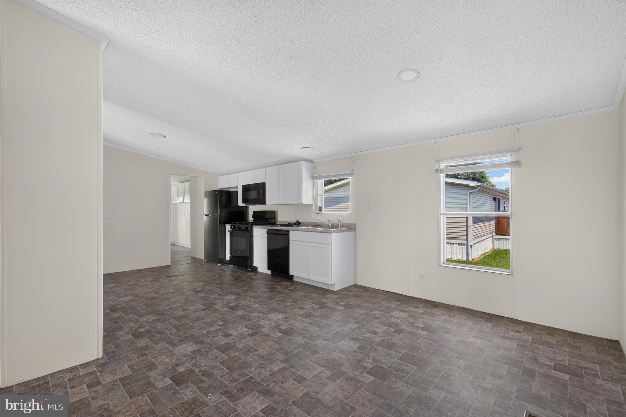 1500 GALLOP WAY 274