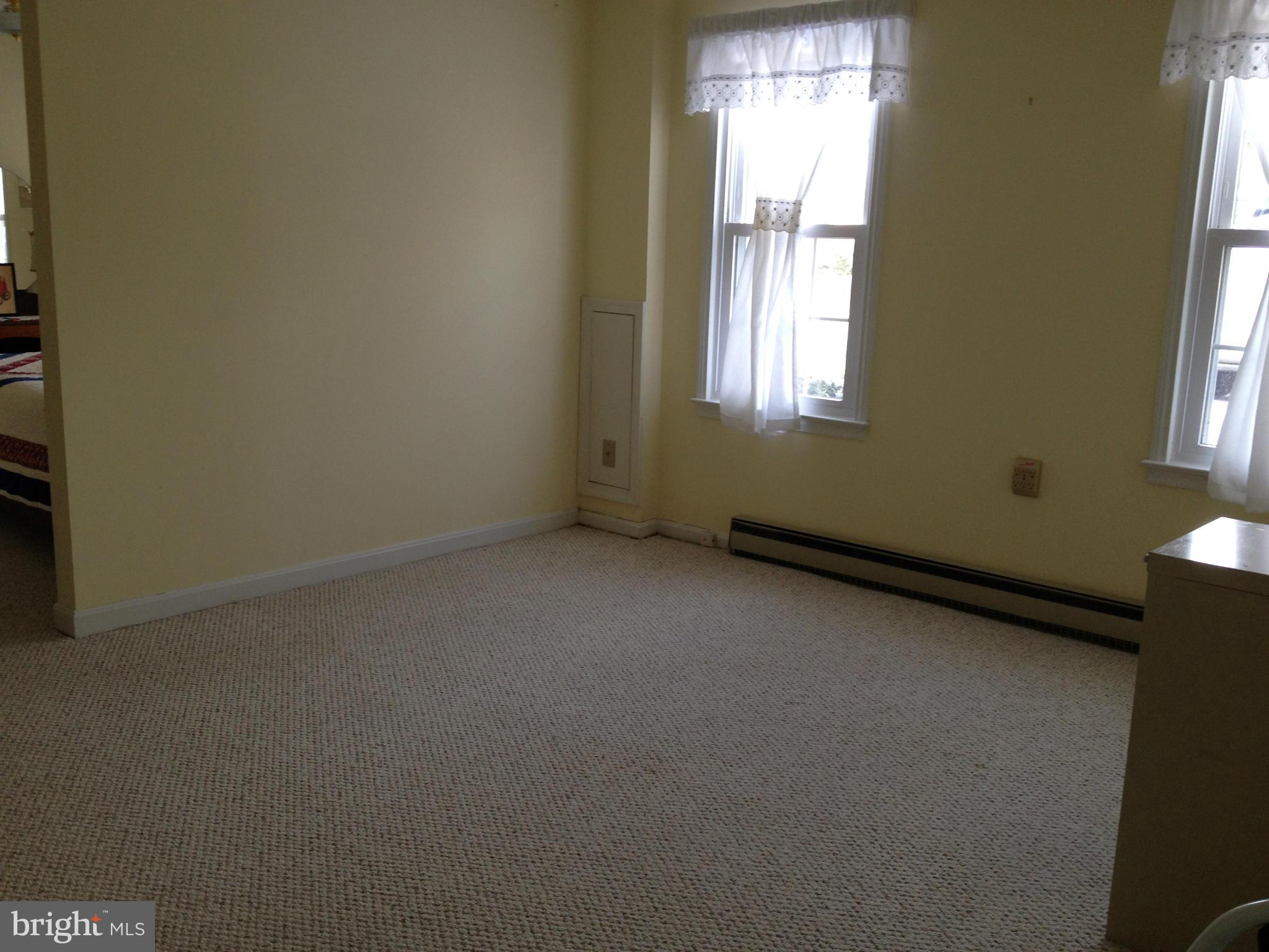 WILLOW WOODS - Residential