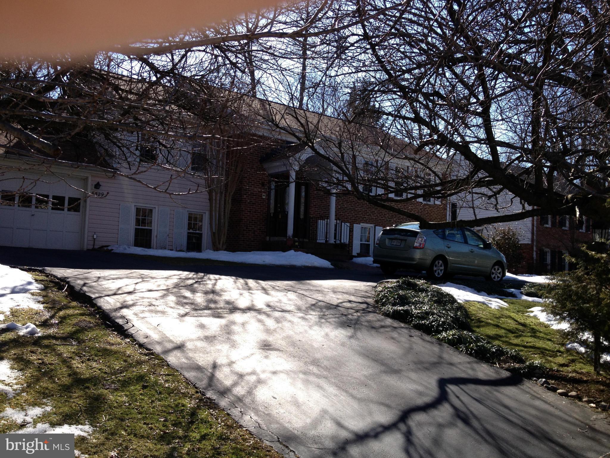 WILLOW WOODS - Residential