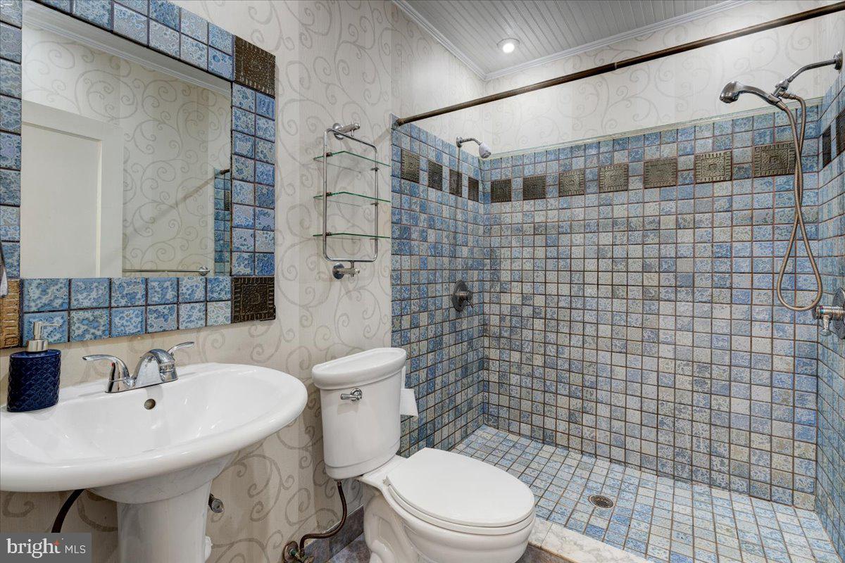 UPPER MARLBORO - Residential