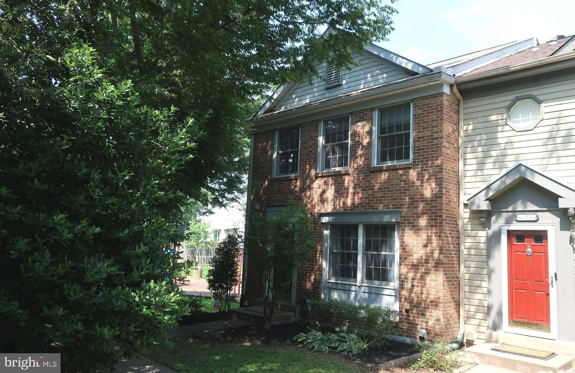 GUNNERS LAKE VILLAGE - Residential