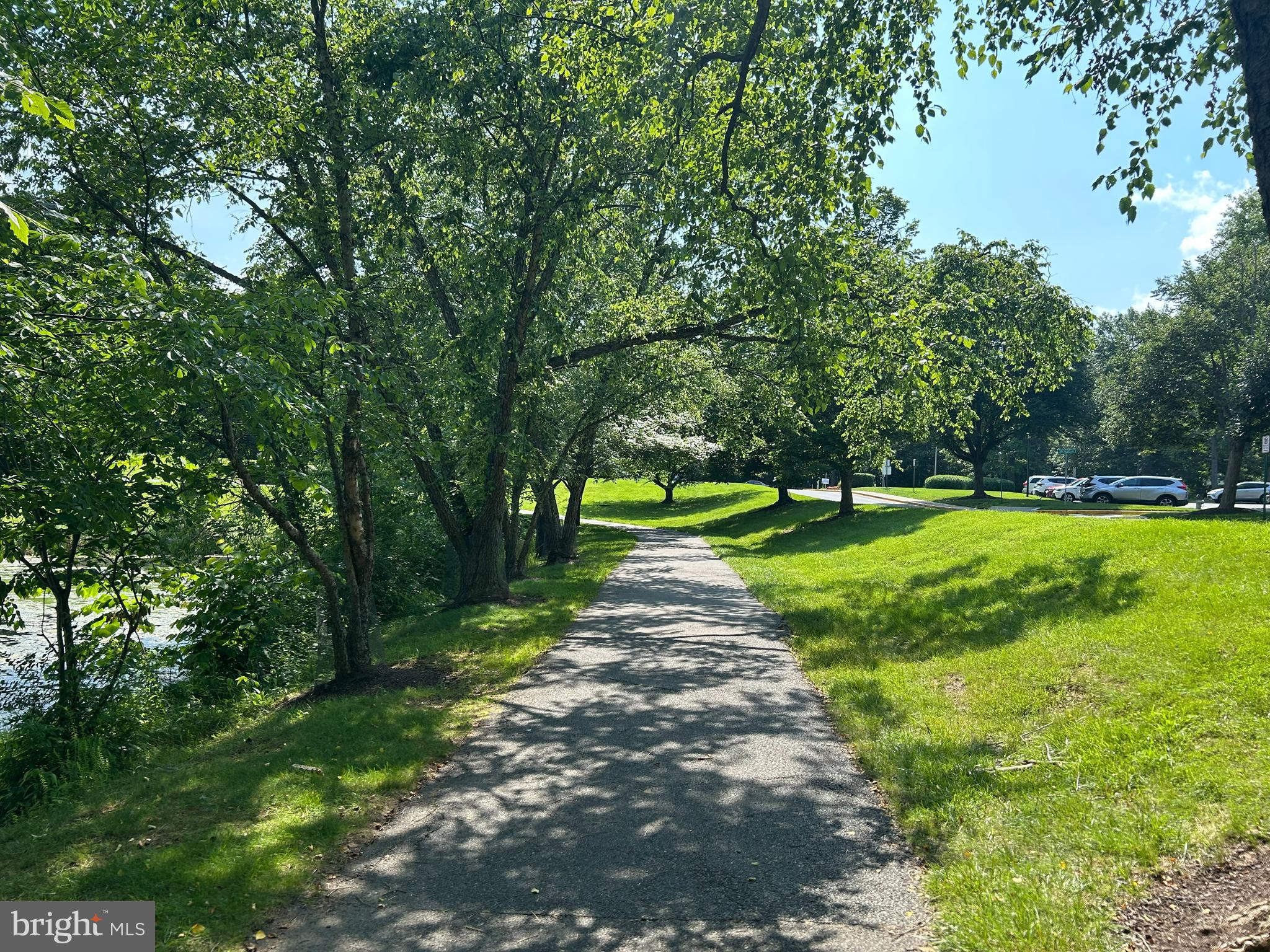 GUNNERS LAKE VILLAGE - Residential
