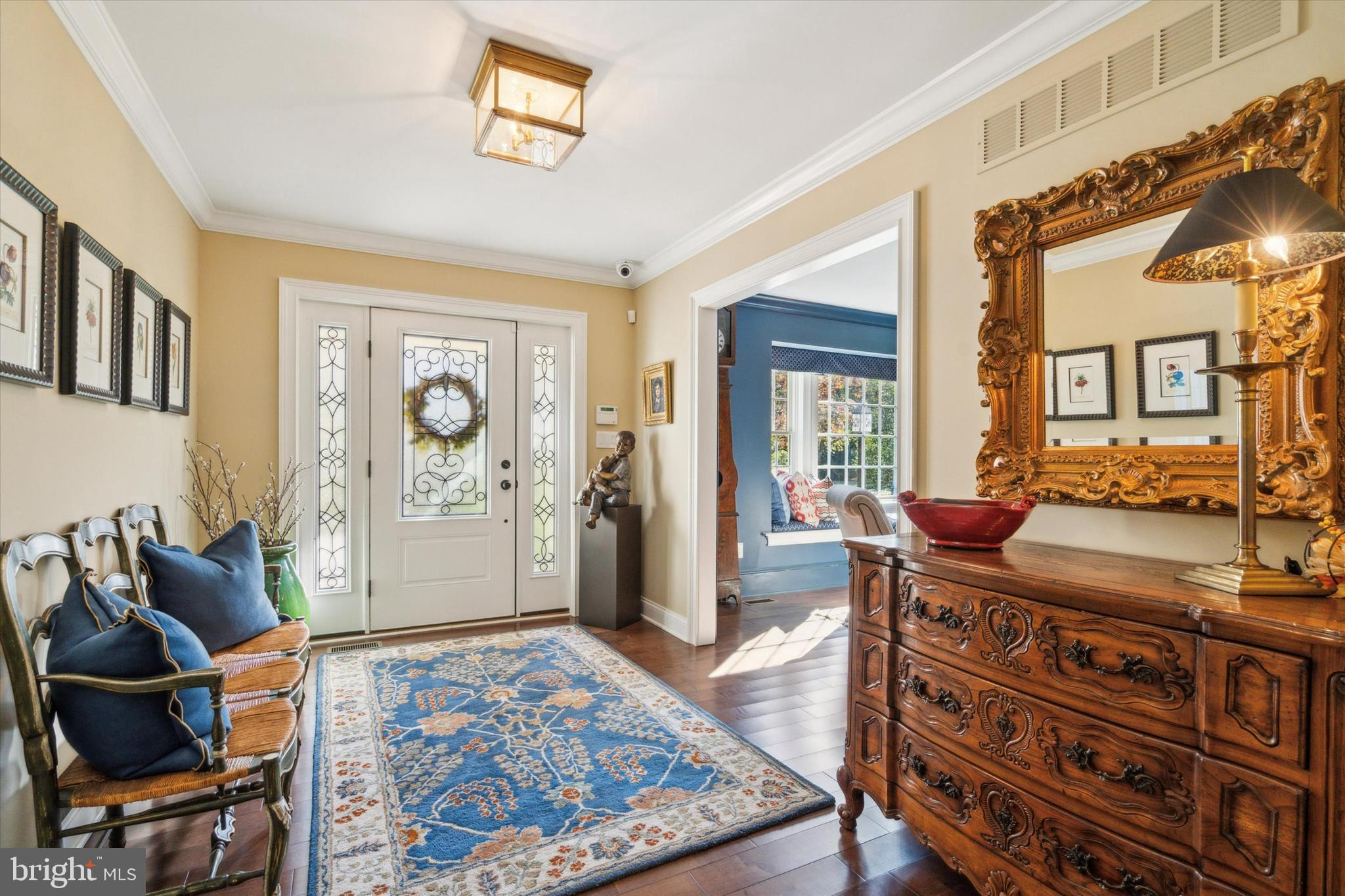 COLONIAL VIL - Residential