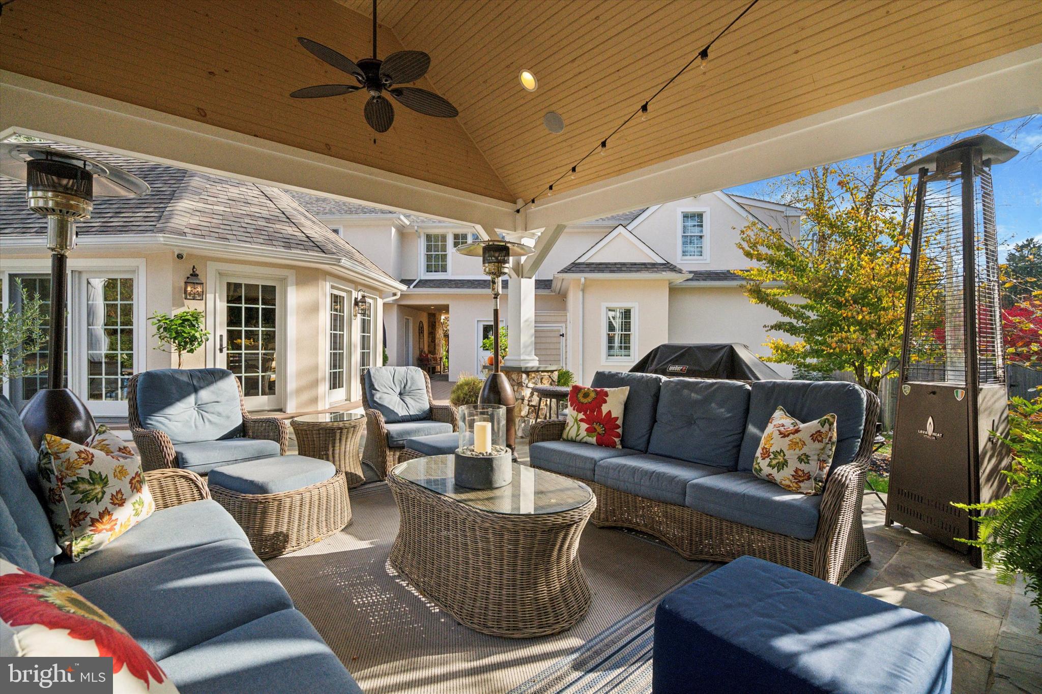 COLONIAL VIL - Residential