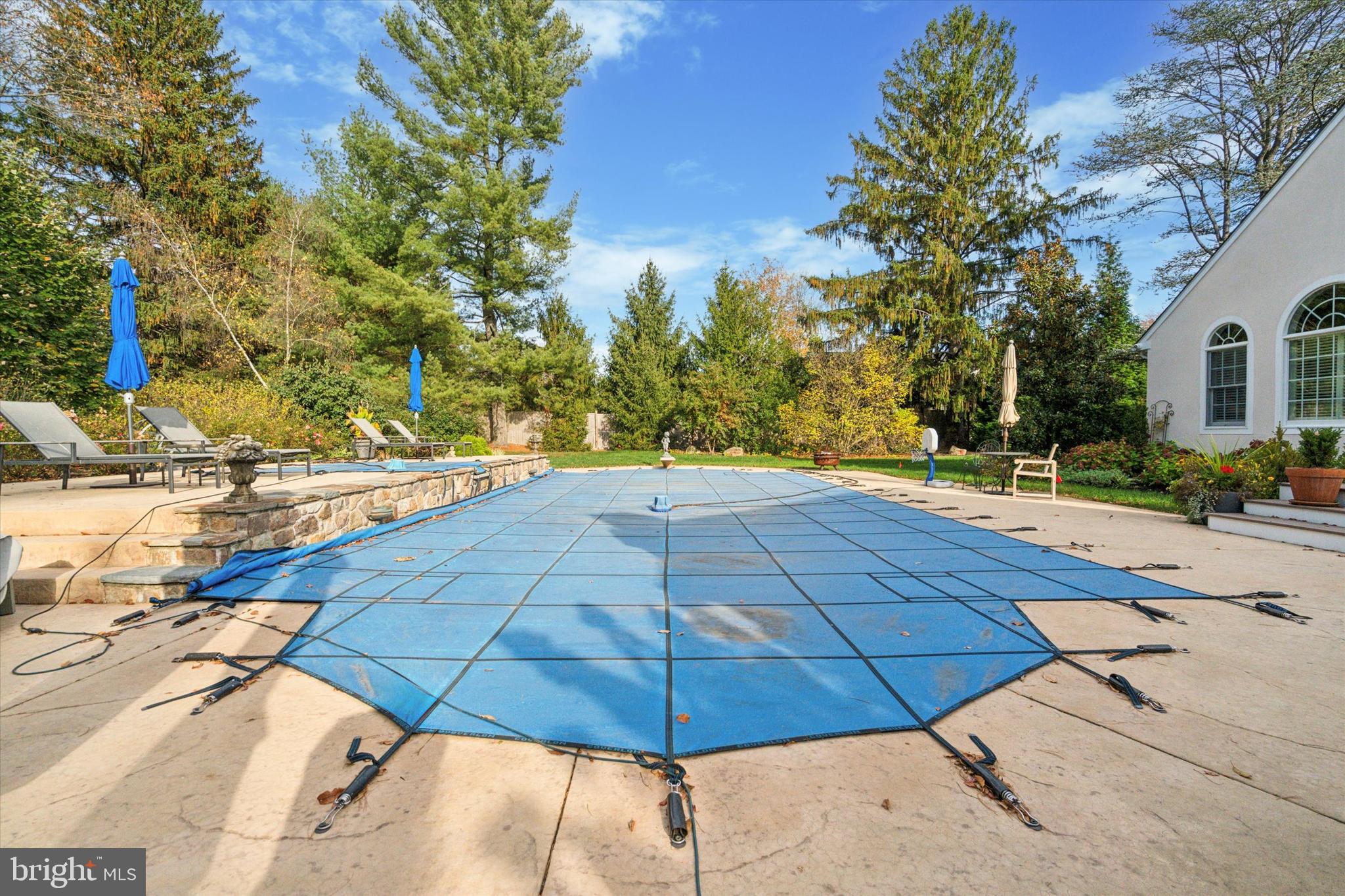 COLONIAL VIL - Residential