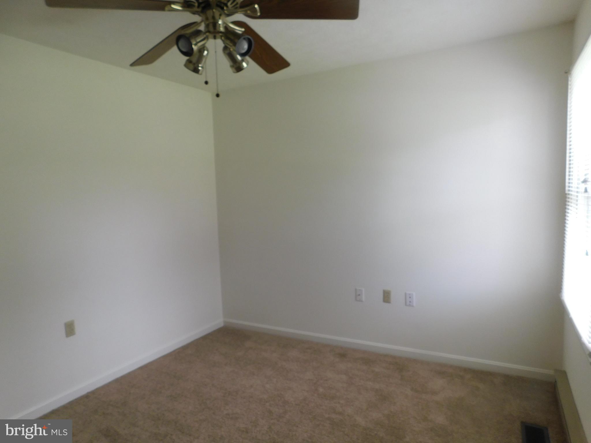 THE VILLAGE AT LAKESIDE - Residential Lease