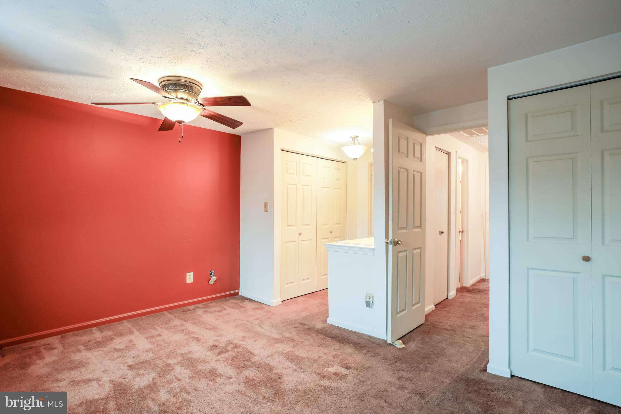 LAUREL VALLEY - Residential