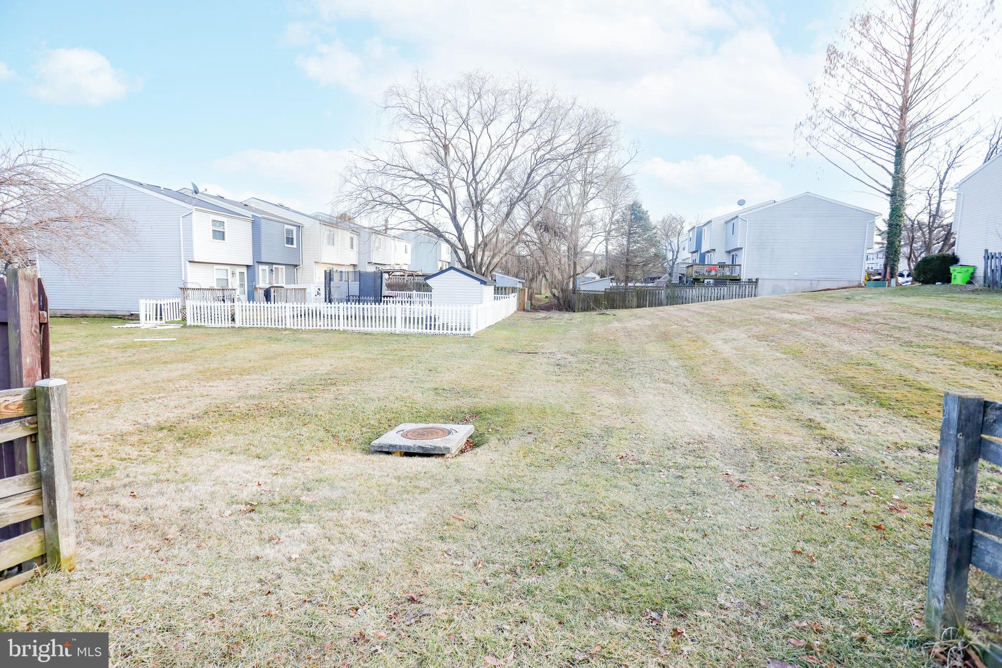 LAUREL VALLEY - Residential