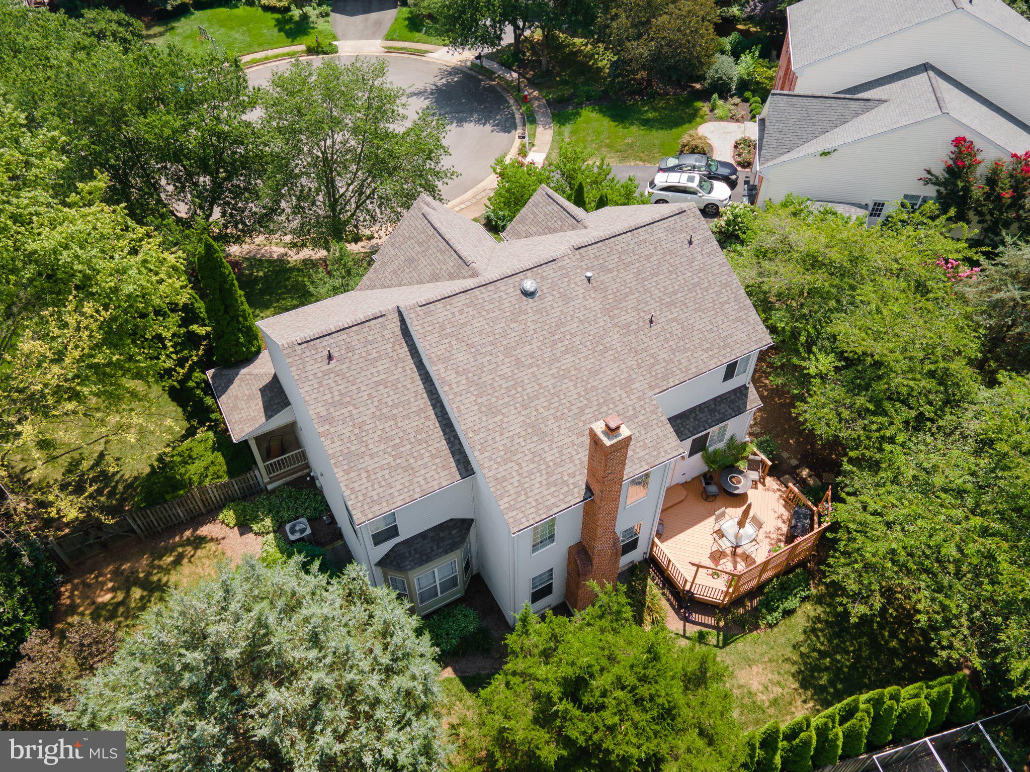 106 EXMOOR COURT NW