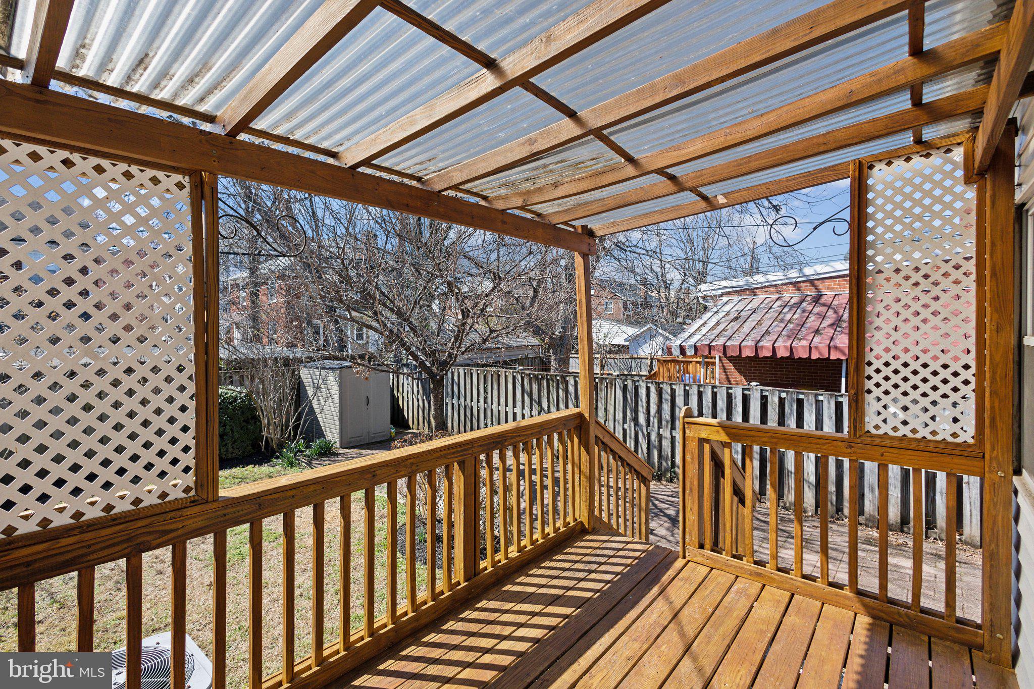 LONG BRANCH PARK - Residential Lease