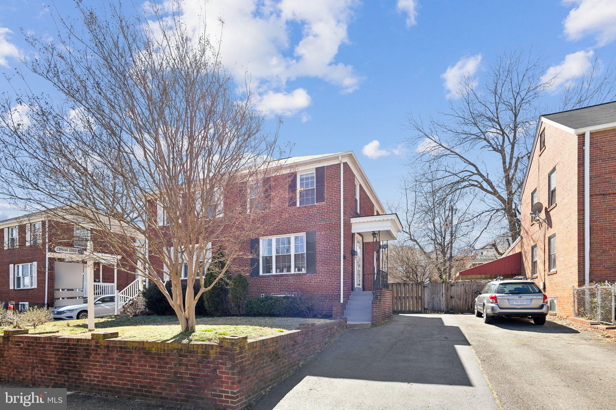 LONG BRANCH PARK - Residential Lease