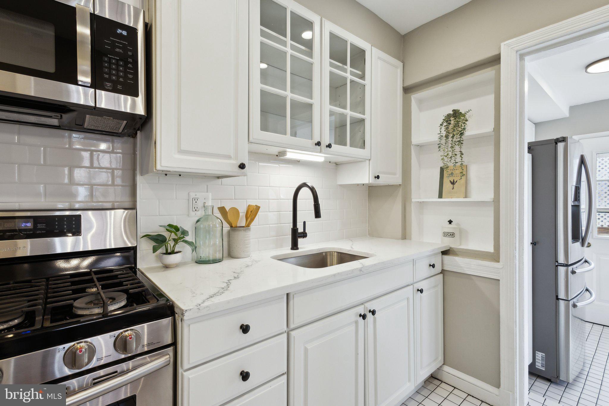 LONG BRANCH PARK - Residential Lease