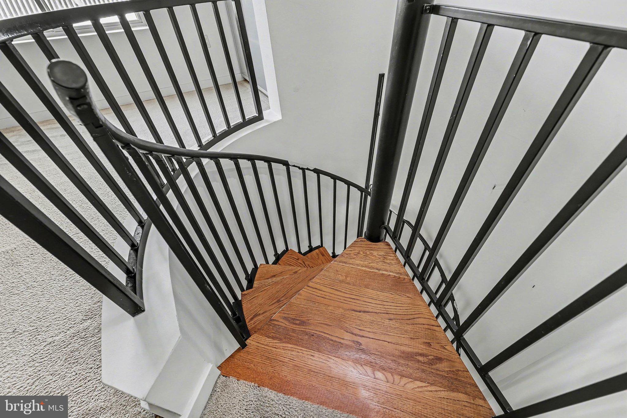 HOUSES AT OAKHURST - Residential