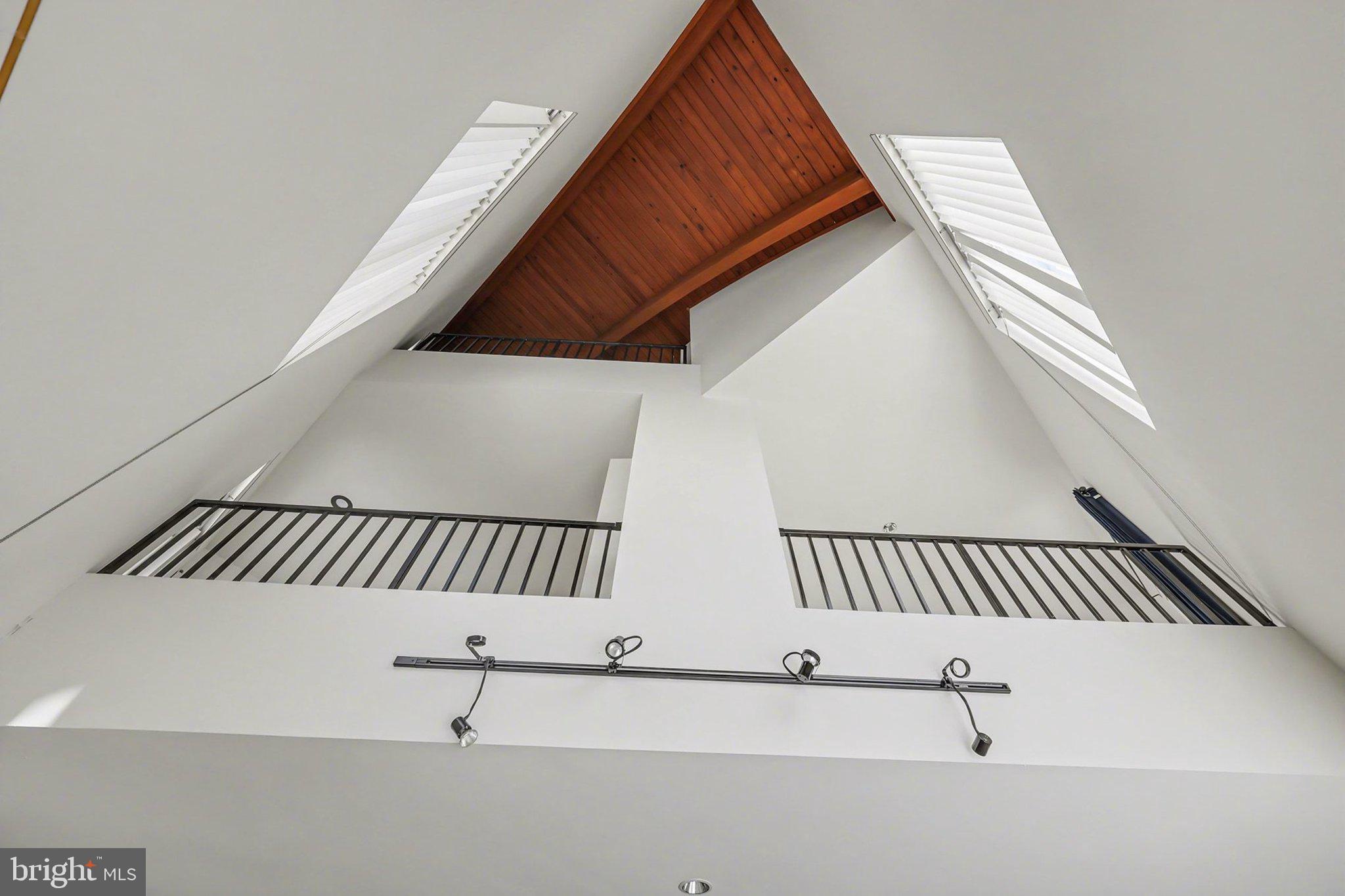 HOUSES AT OAKHURST - Residential