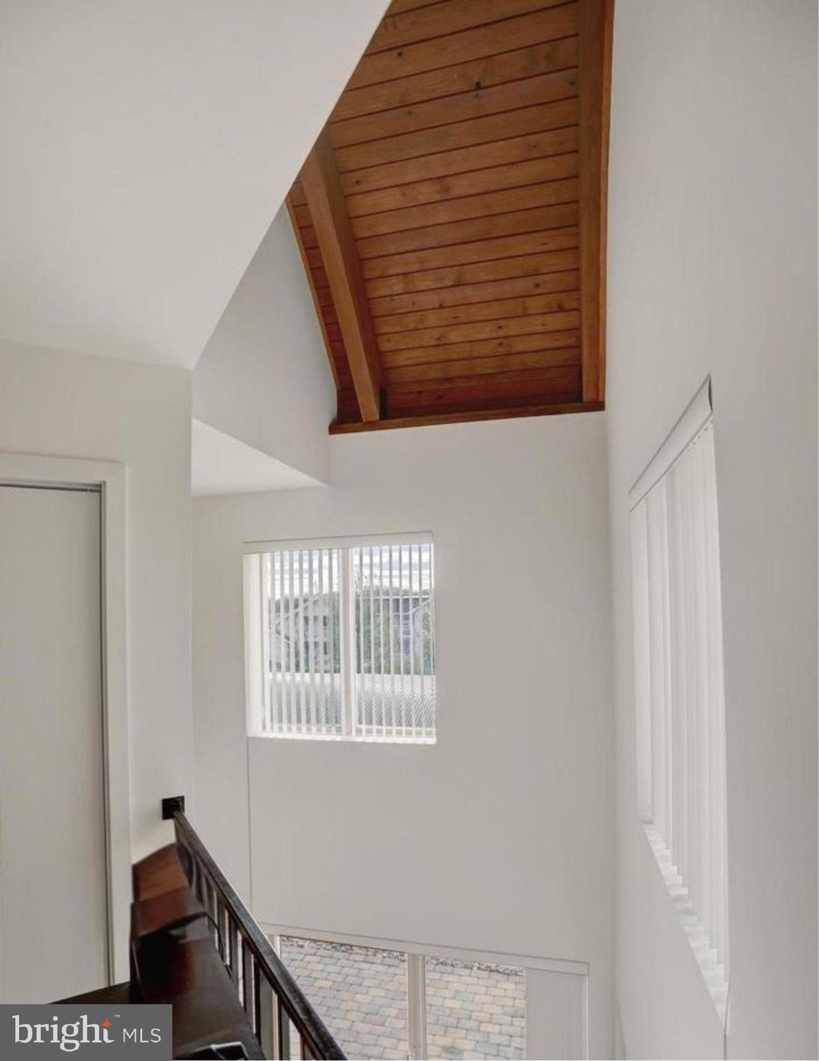 HOUSES AT OAKHURST - Residential