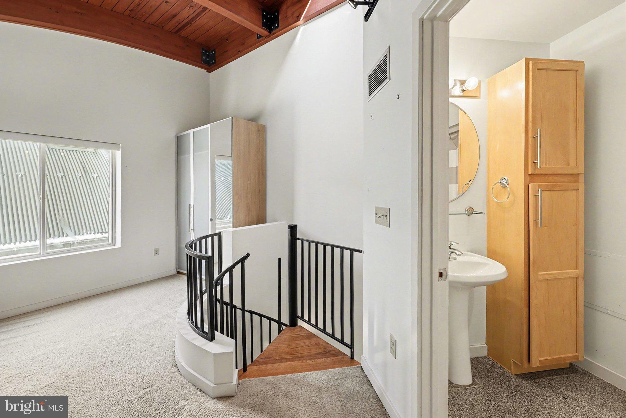 HOUSES AT OAKHURST - Residential