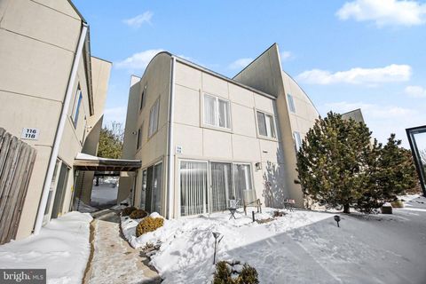 112 BLUE RIDGE CIRCLE HARRISBURG PA 17110