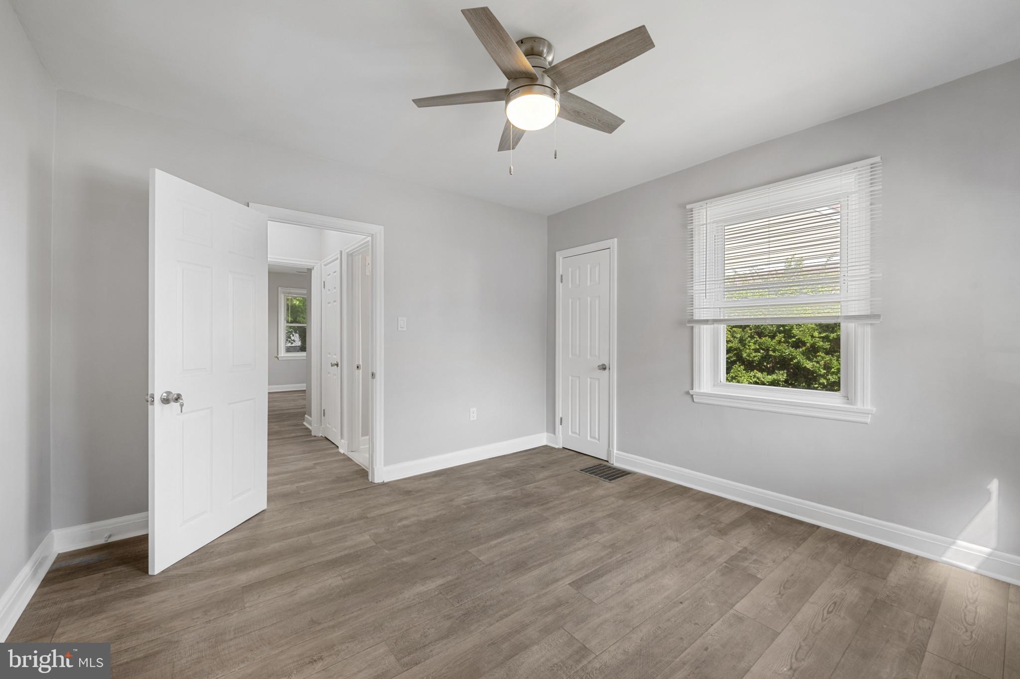 FRANKFORD - Residential