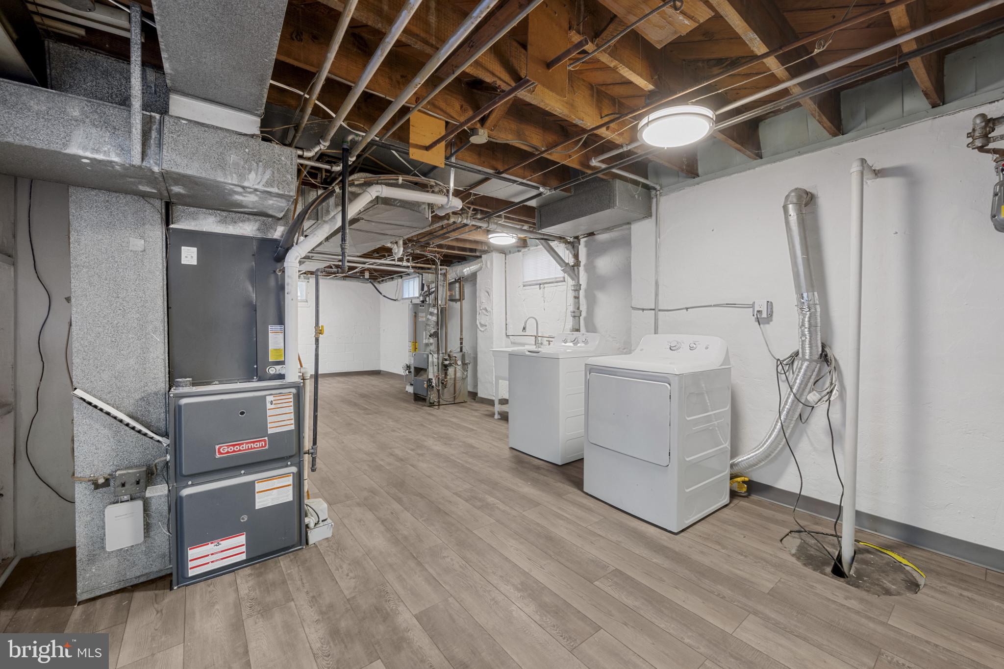 FRANKFORD - Residential