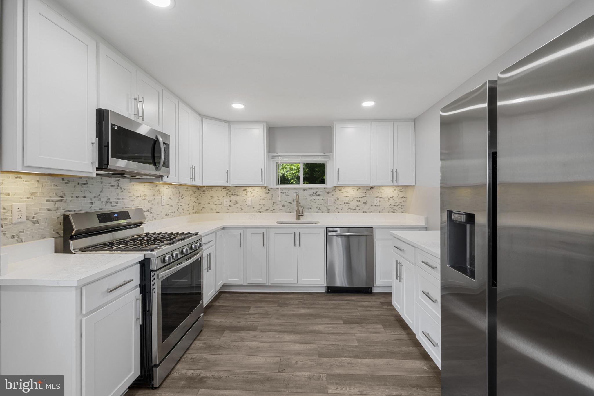 FRANKFORD - Residential