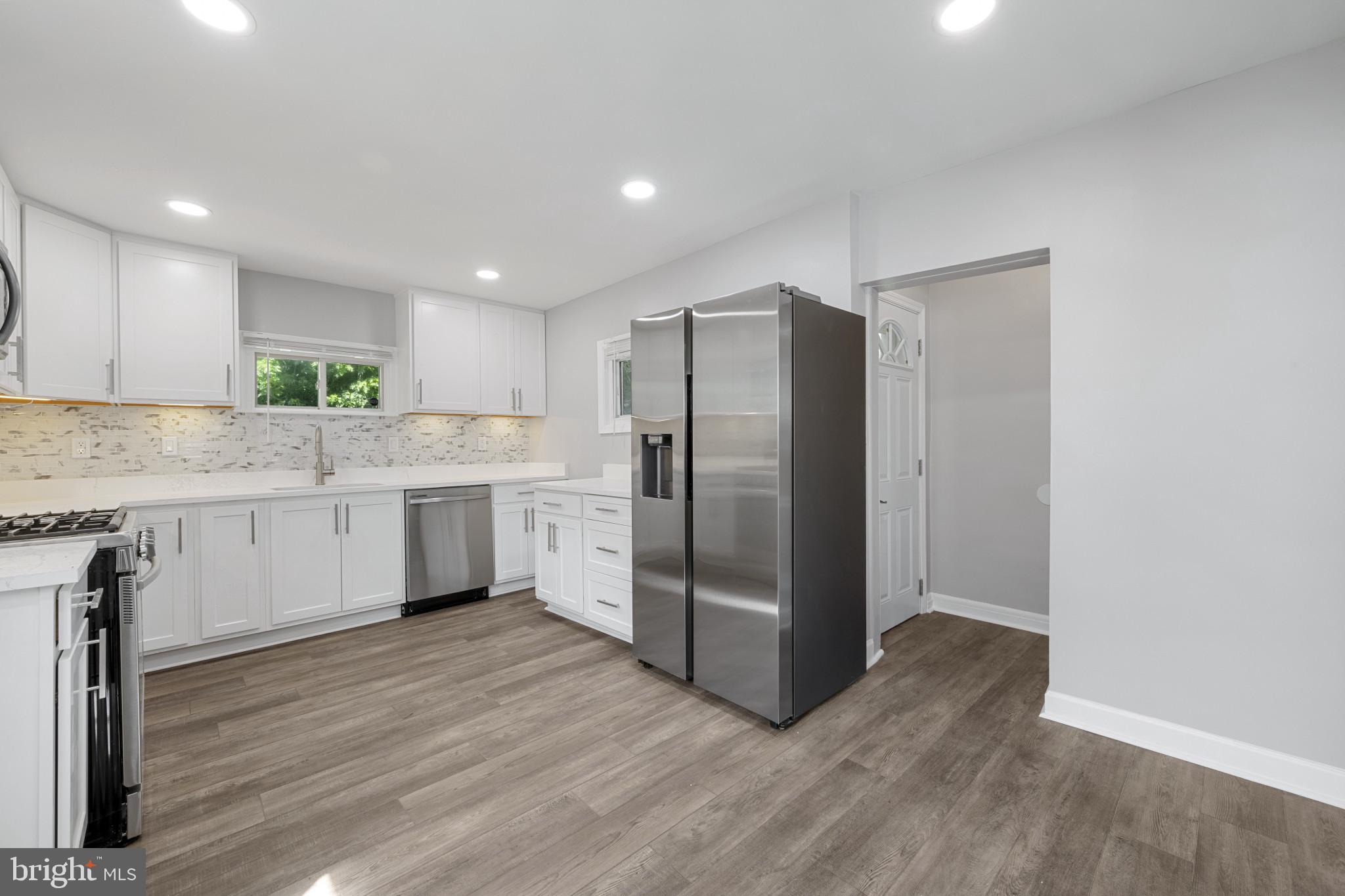 FRANKFORD - Residential